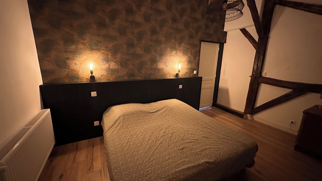 Photo of Bedroom in Prix-les-Mezieres