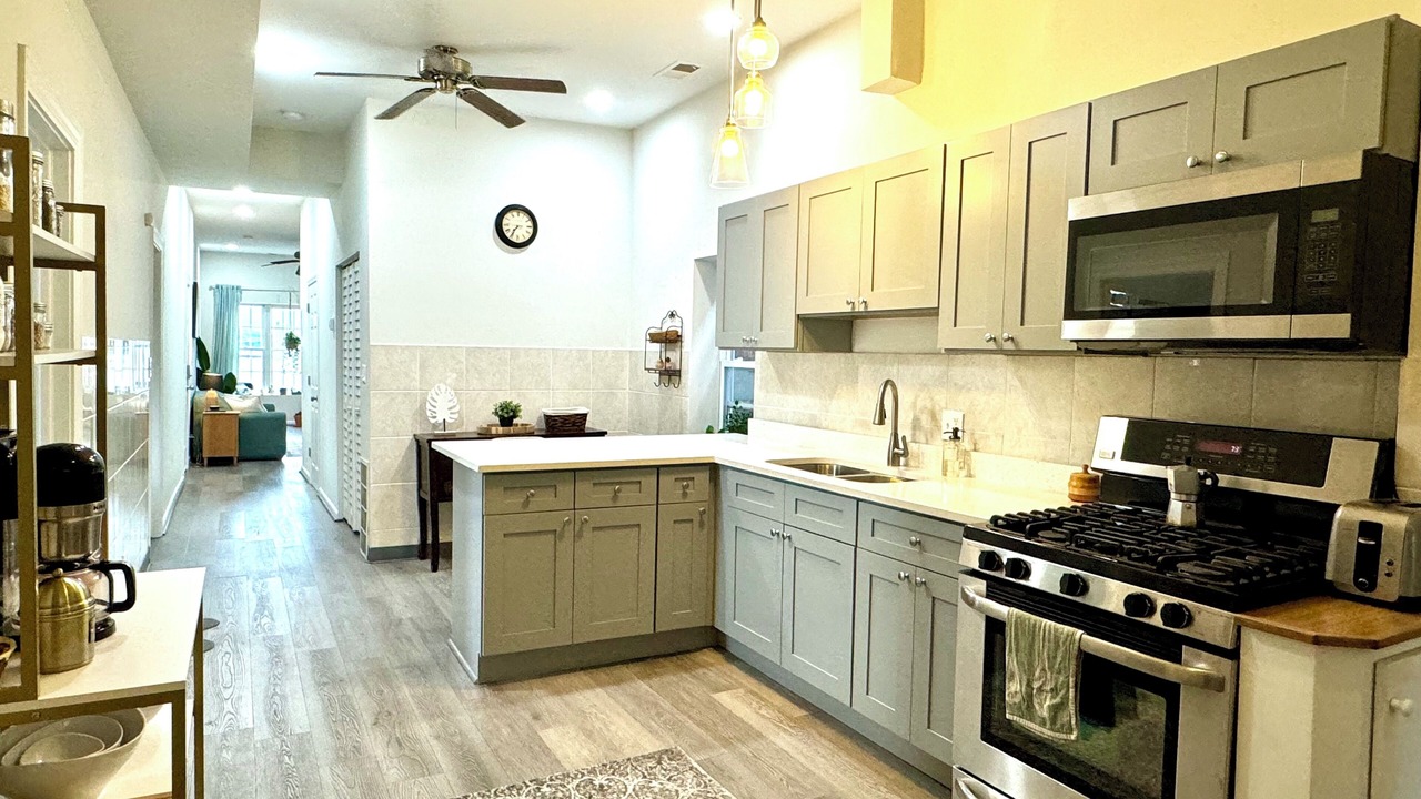 Photo of Kitchen in East Garfield Park