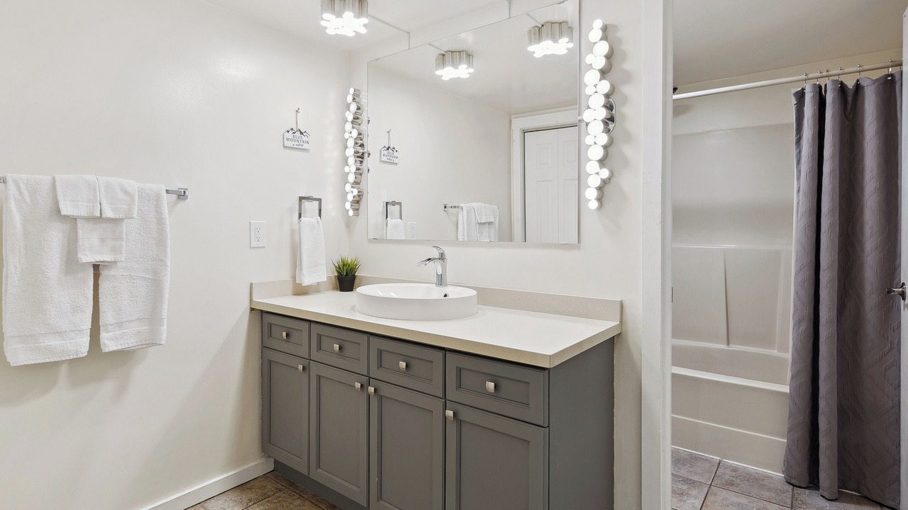 Photo of Bathroom in Collingwood