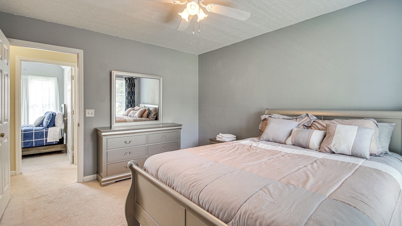 Photo of Bedroom in Richmond Hill