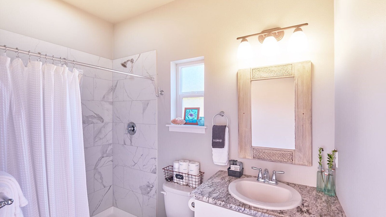Photo of Bathroom in Ocean Park
