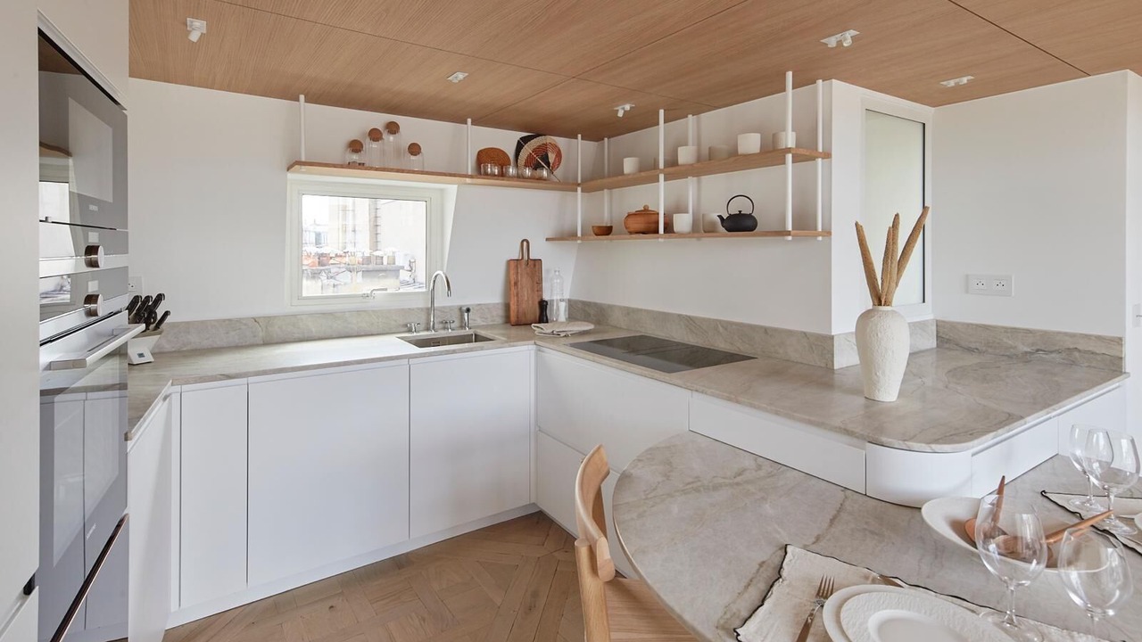 Photo of Kitchen in Madeleine