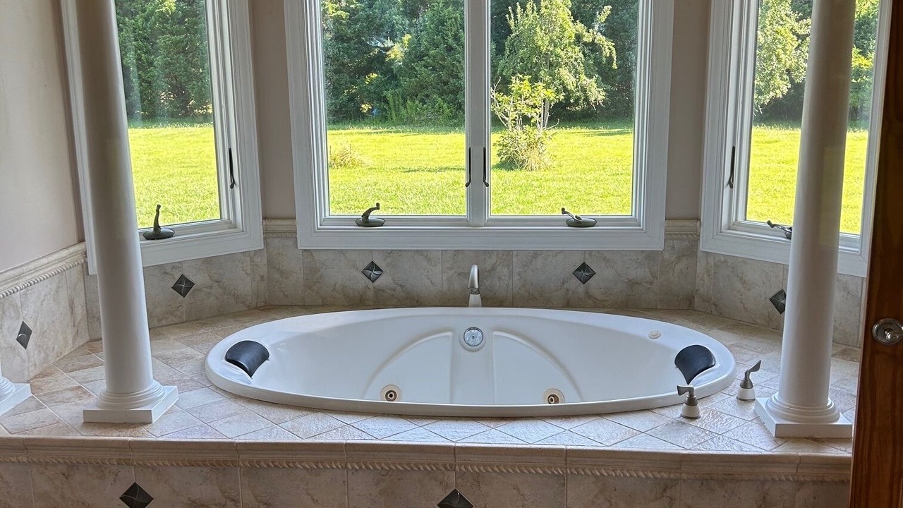 Photo of Bathroom in Fentress