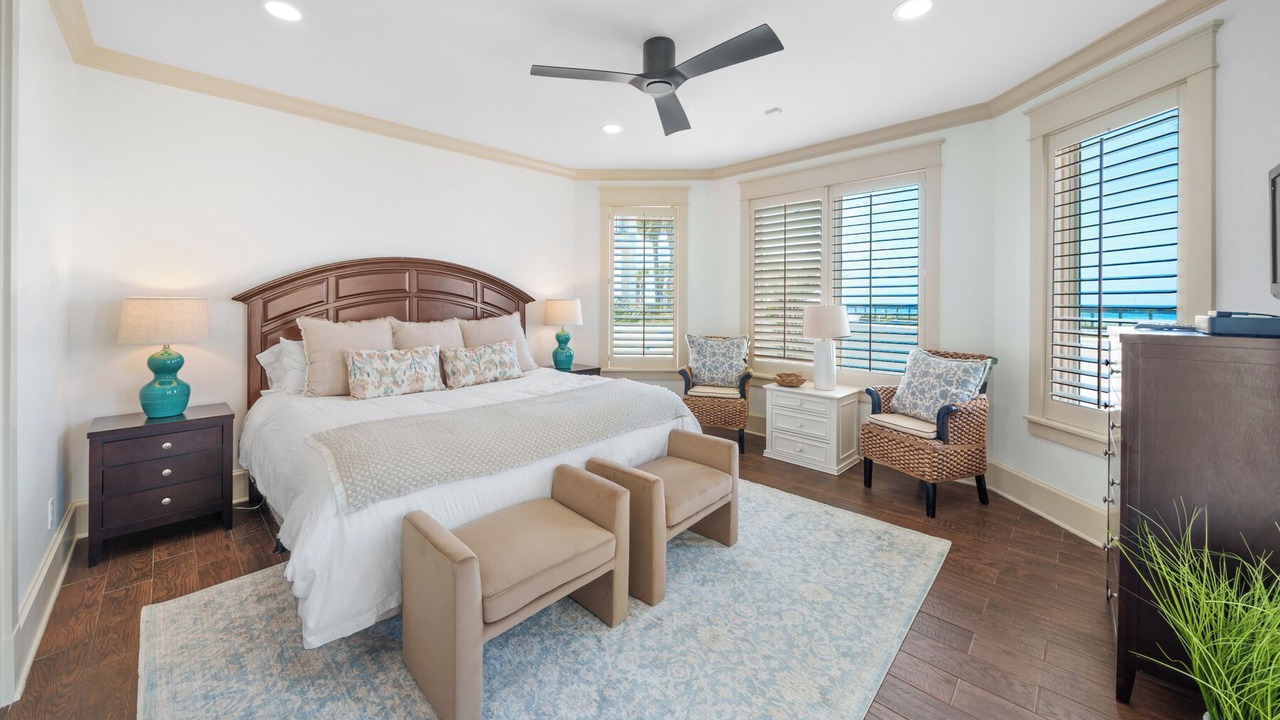 Photo of Bedroom in Avalon Beach Estates
