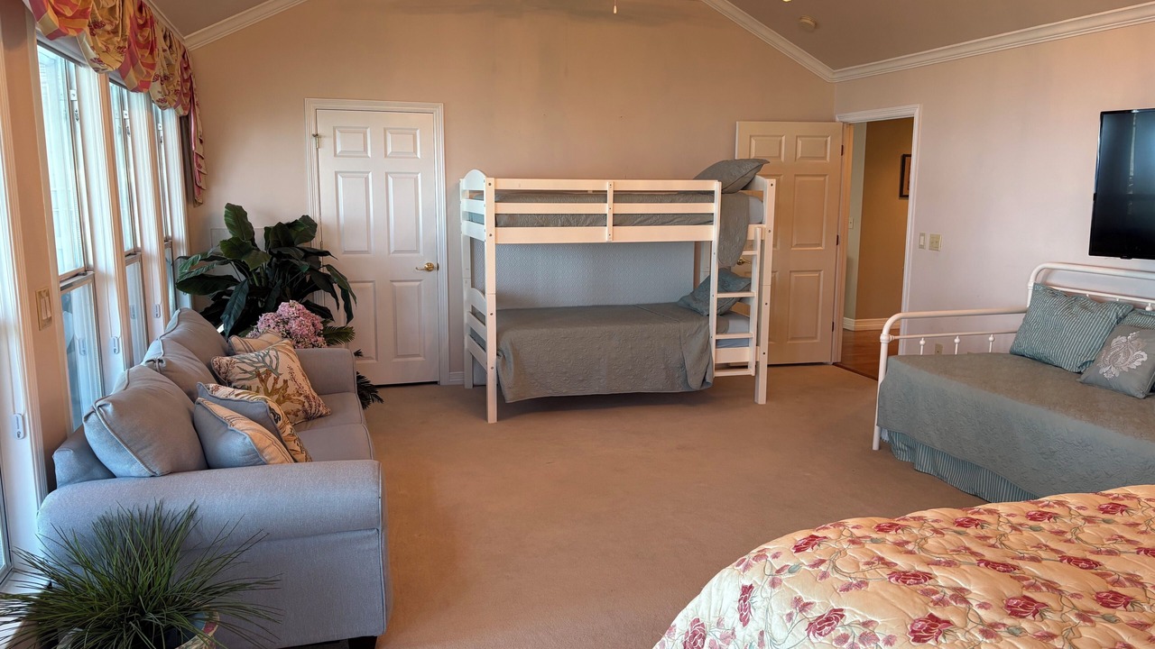Photo of Bedroom in Silver Creek Village