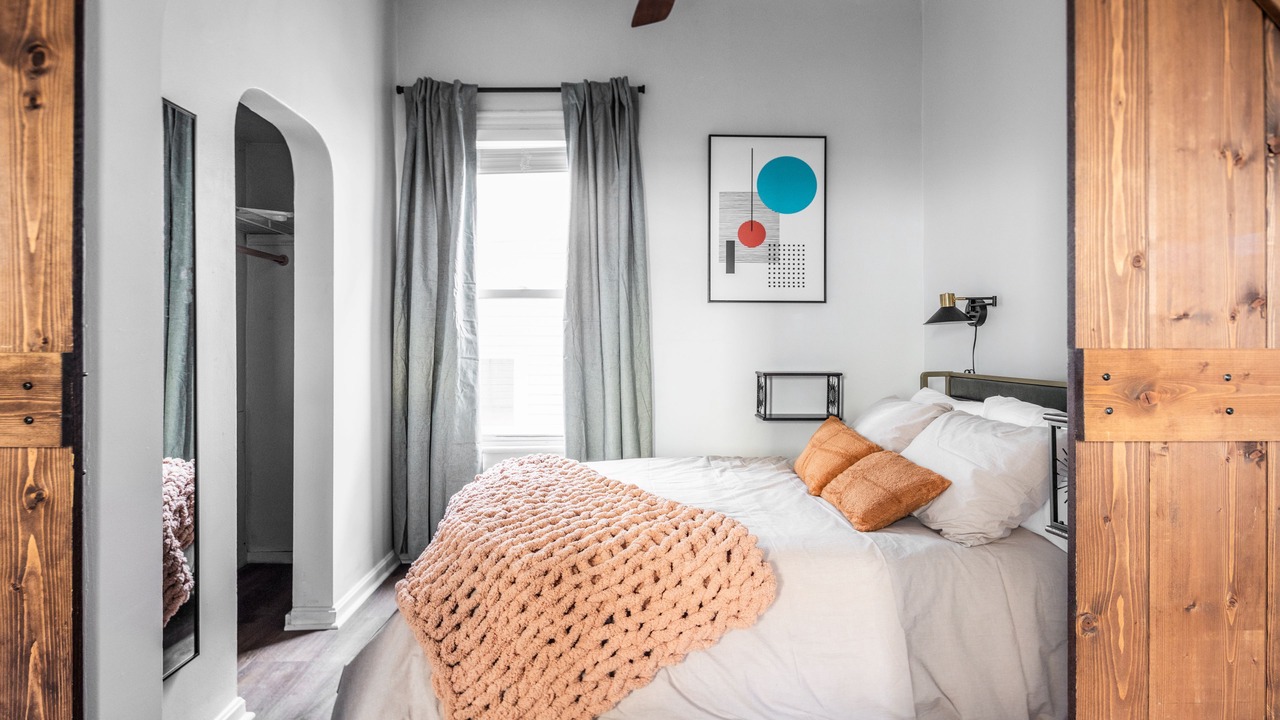 Photo of Bedroom in Little Italy