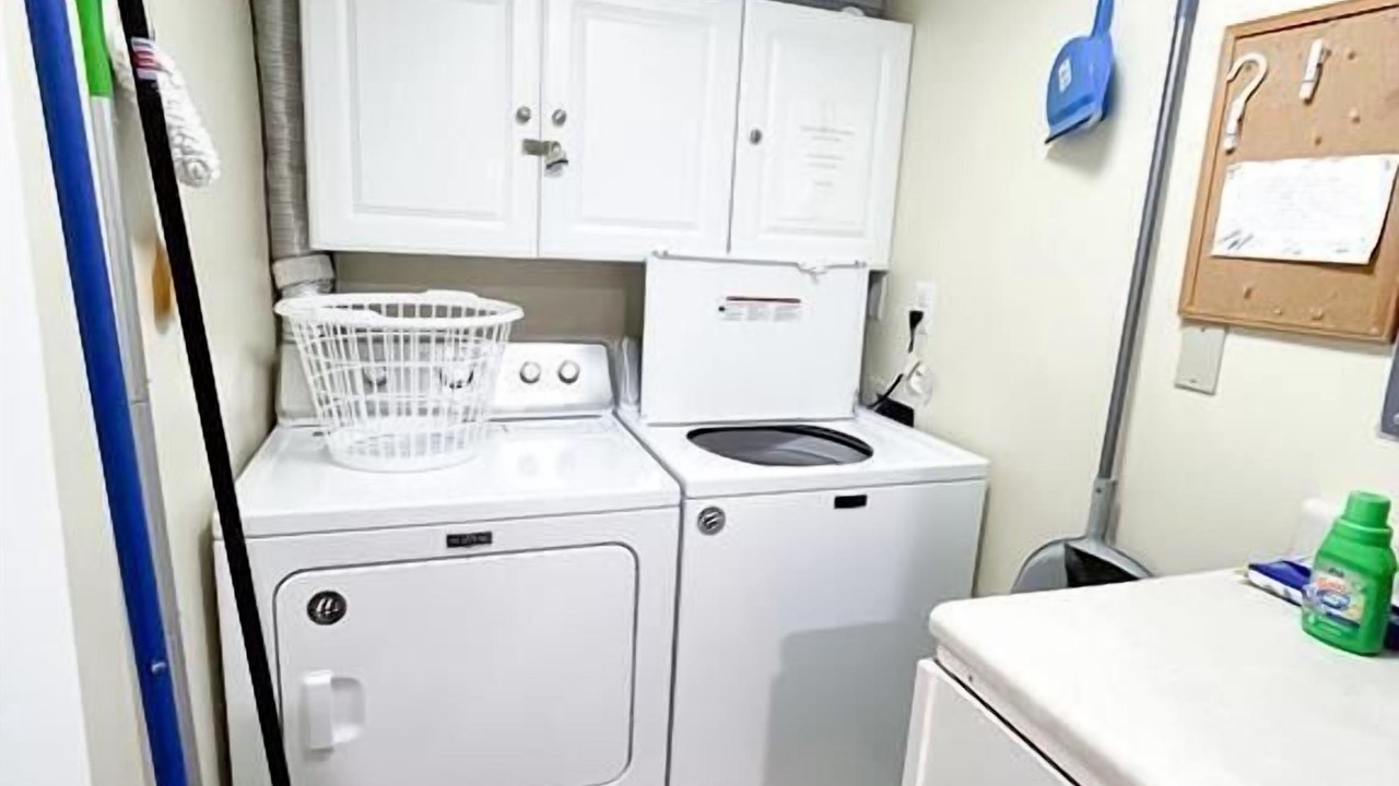 Photo of Bedroom in Crescent Beach