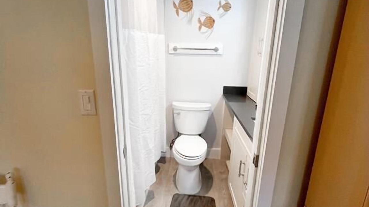 Photo of Bathroom in Crescent Beach