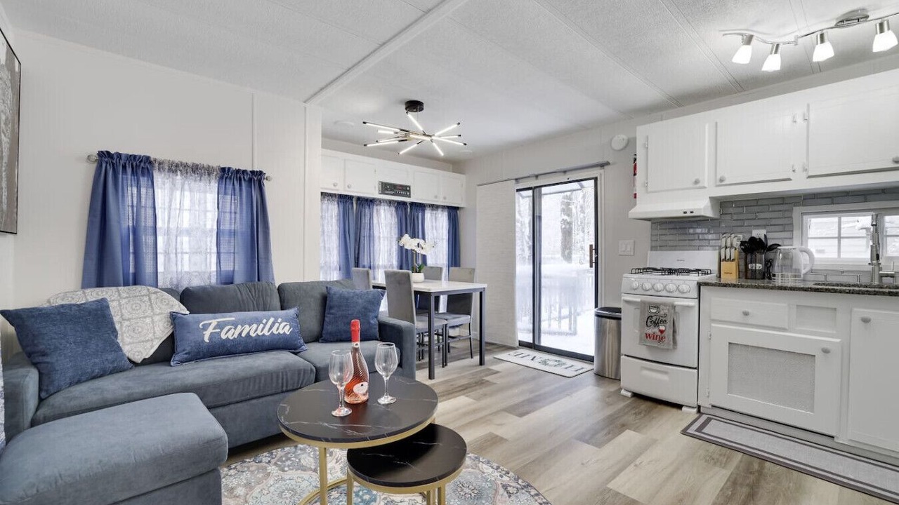 Photo of Livingroom in Gouldsboro
