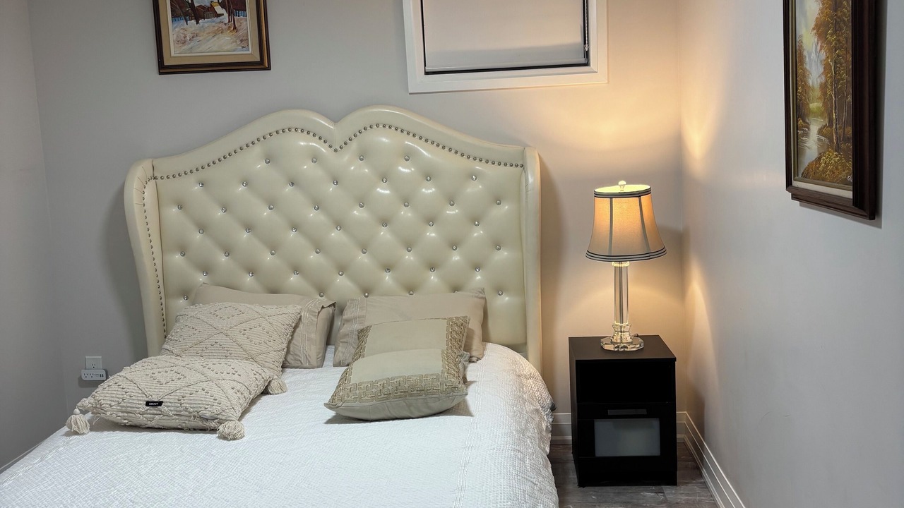 Photo of Bedroom in Grand River South
