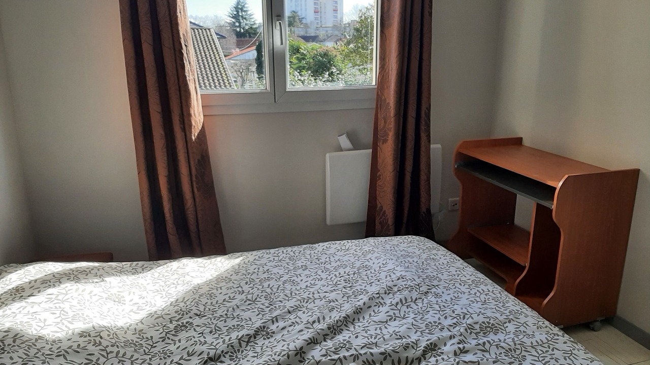 Photo of Bedroom in Billere