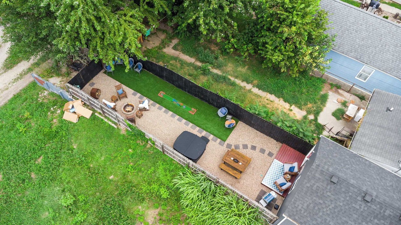 Photo of Outdoor in Germantown