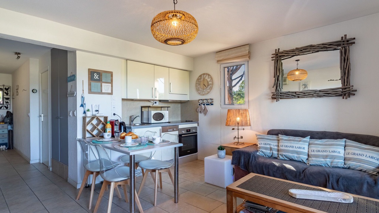 Photo of Livingroom in Gassin