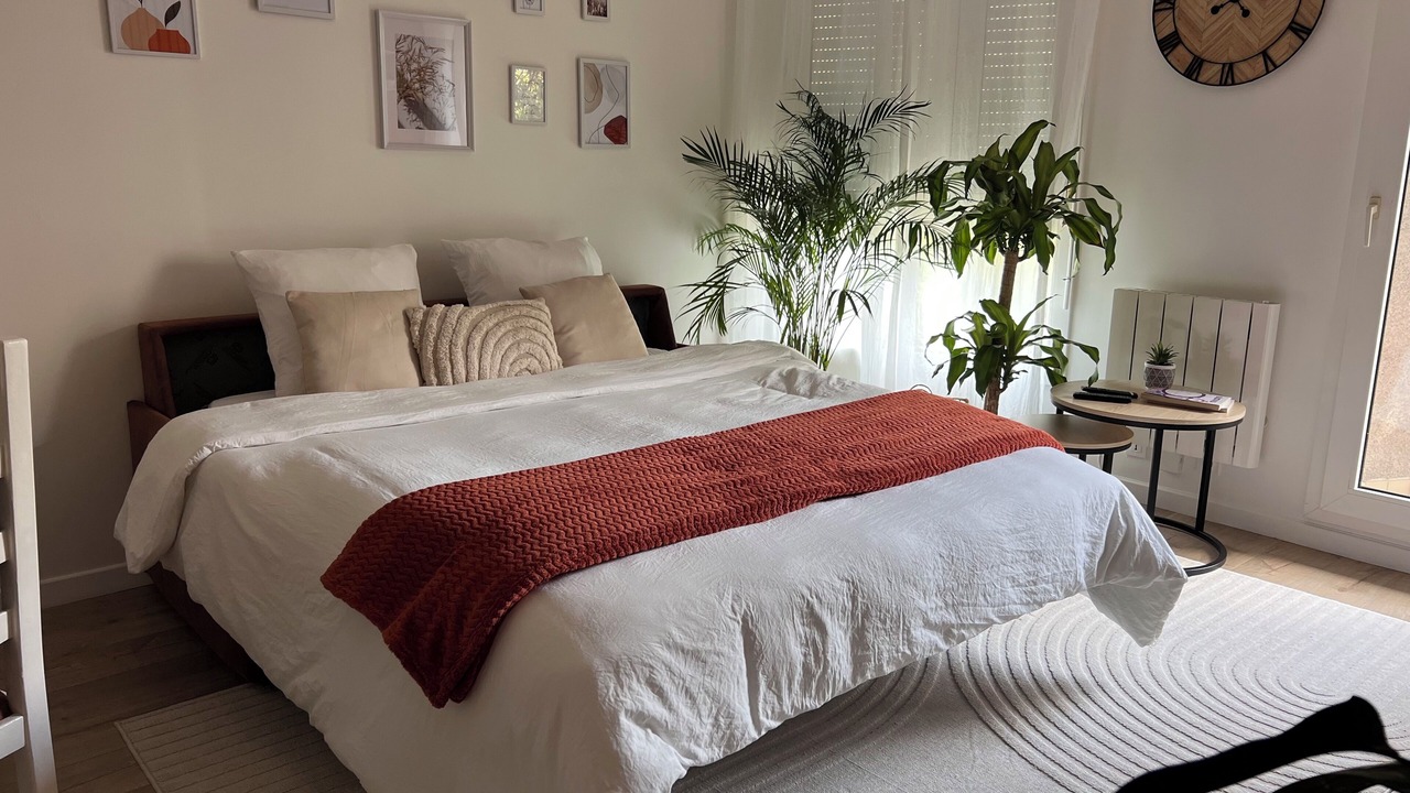 Photo of Bedroom in Le Kremlin-Bicetre