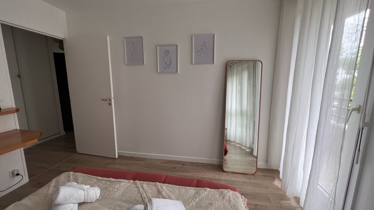 Photo of Bedroom in Le Kremlin-Bicetre