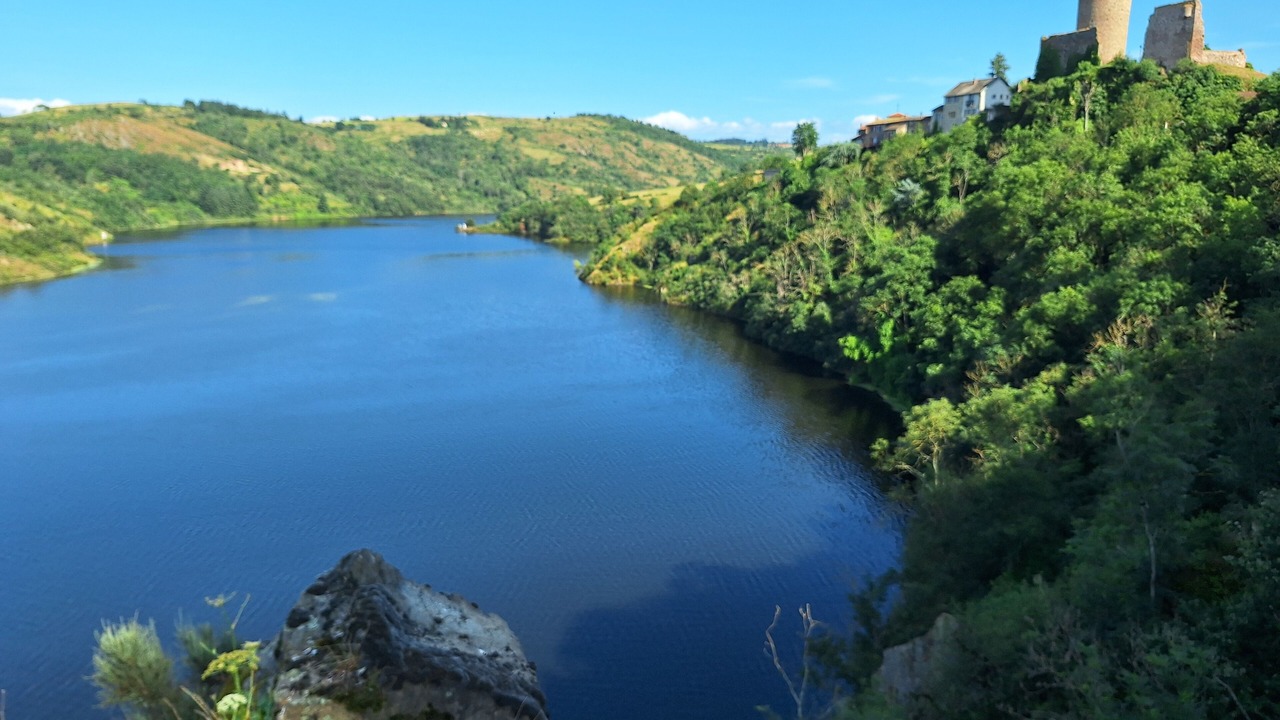 Photo of Outdoor in Saint-Jean-Saint-Maurice-sur-Loire