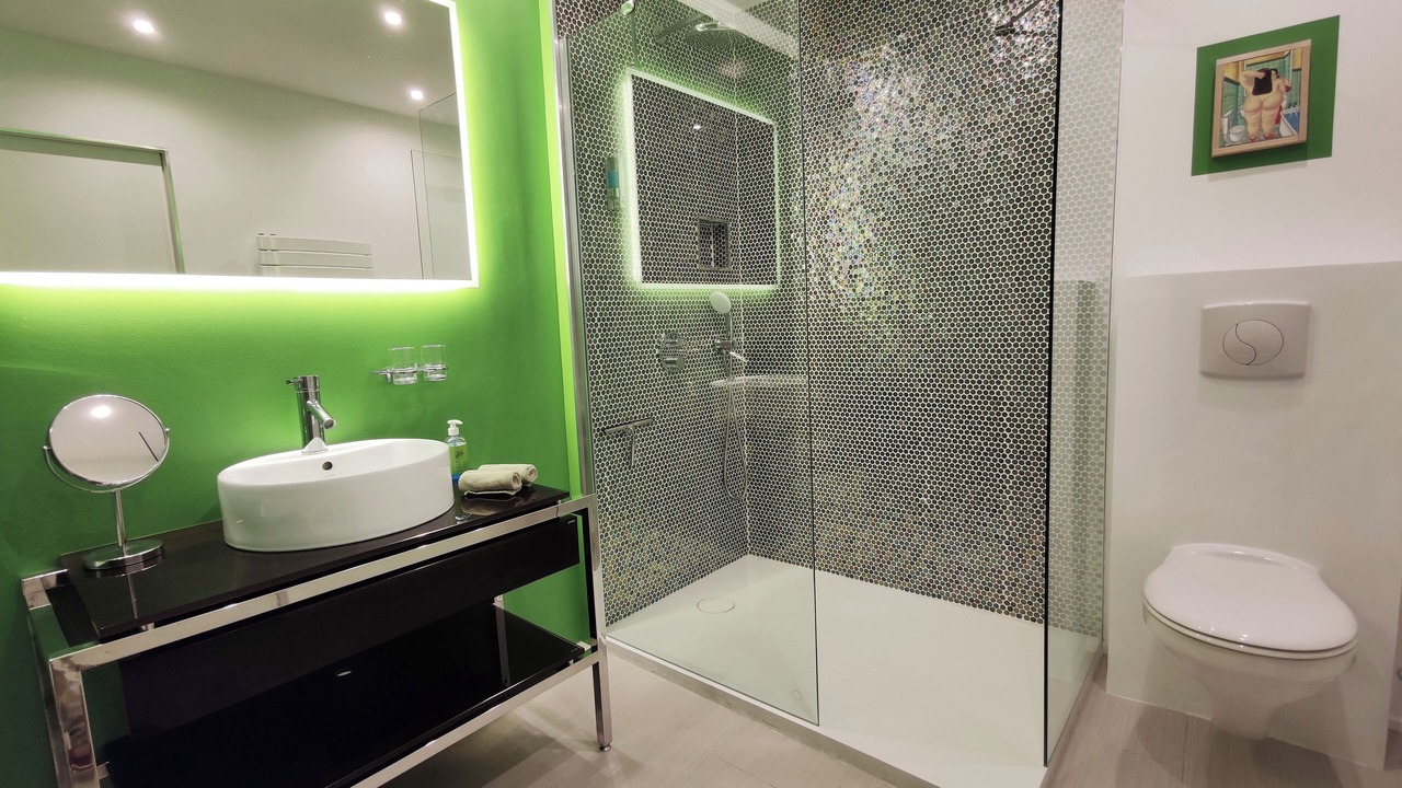 Photo of Bathroom in Saint-Fiacre-sur-Maine