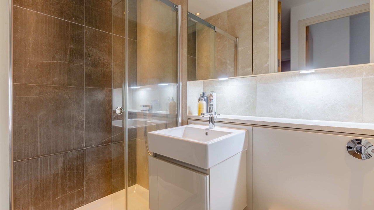 Photo of Bathroom in South Bank