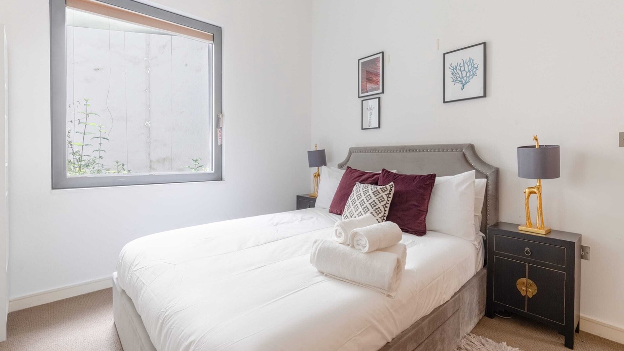 Photo of Bedroom in South Bank