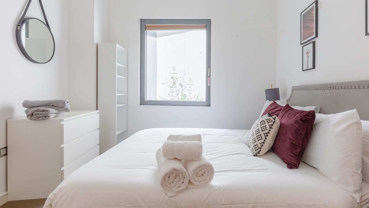 Photo of Bedroom in South Bank