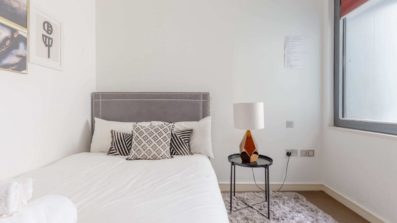 Photo of Bedroom in South Bank