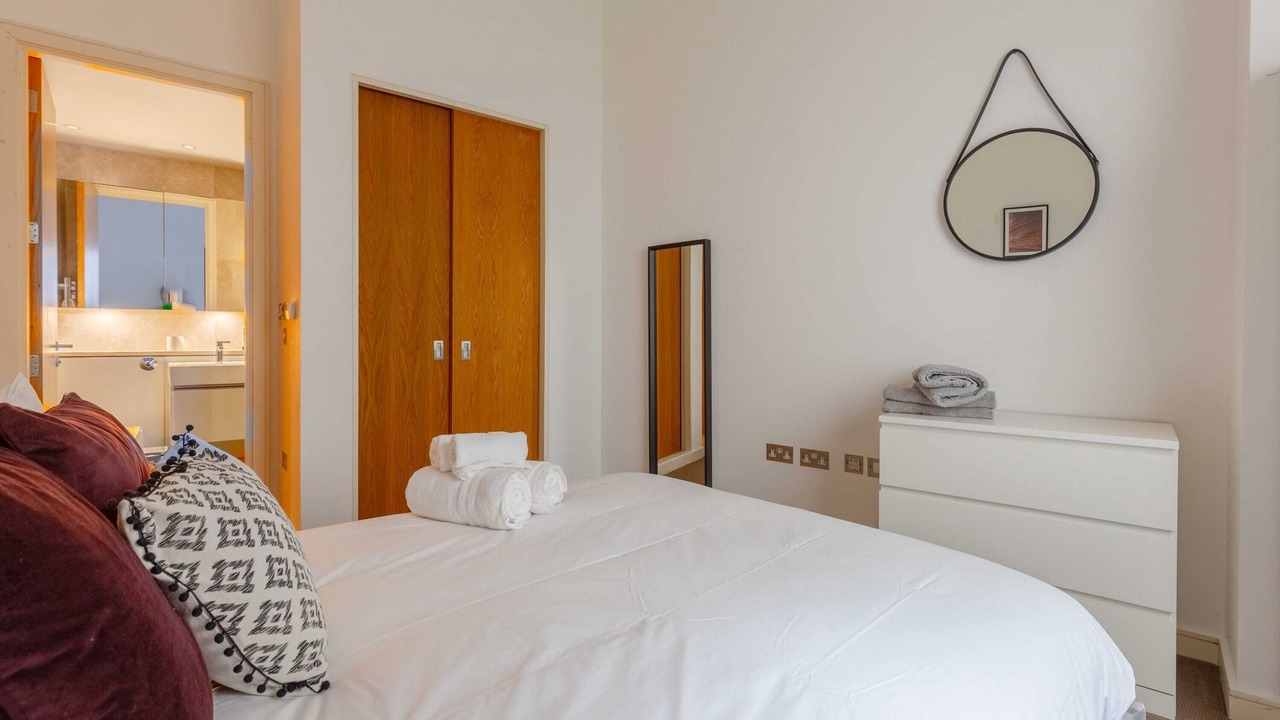 Photo of Bedroom in South Bank