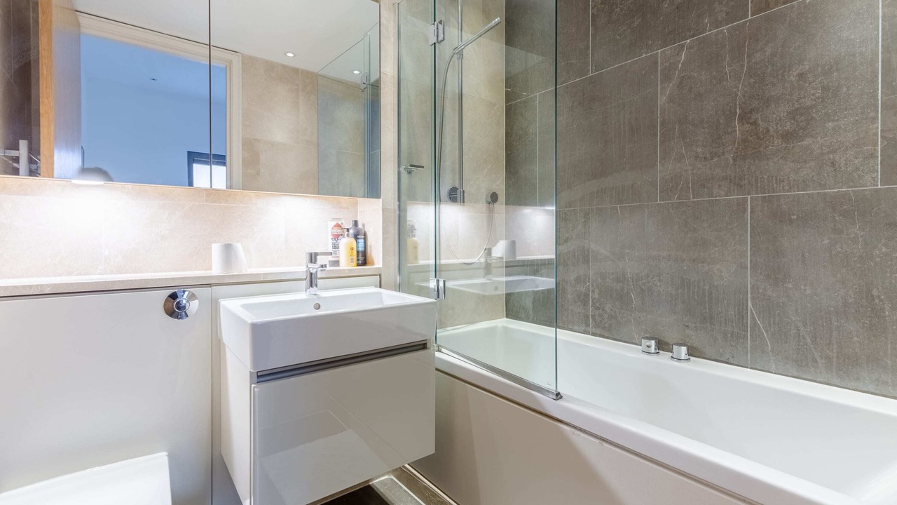 Photo of Bathroom in South Bank