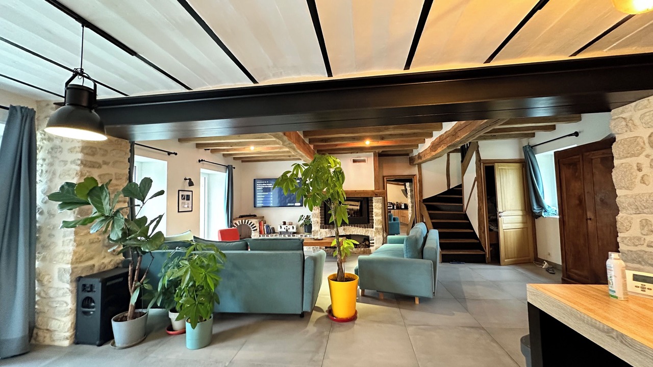 Photo of Others in Garentreville