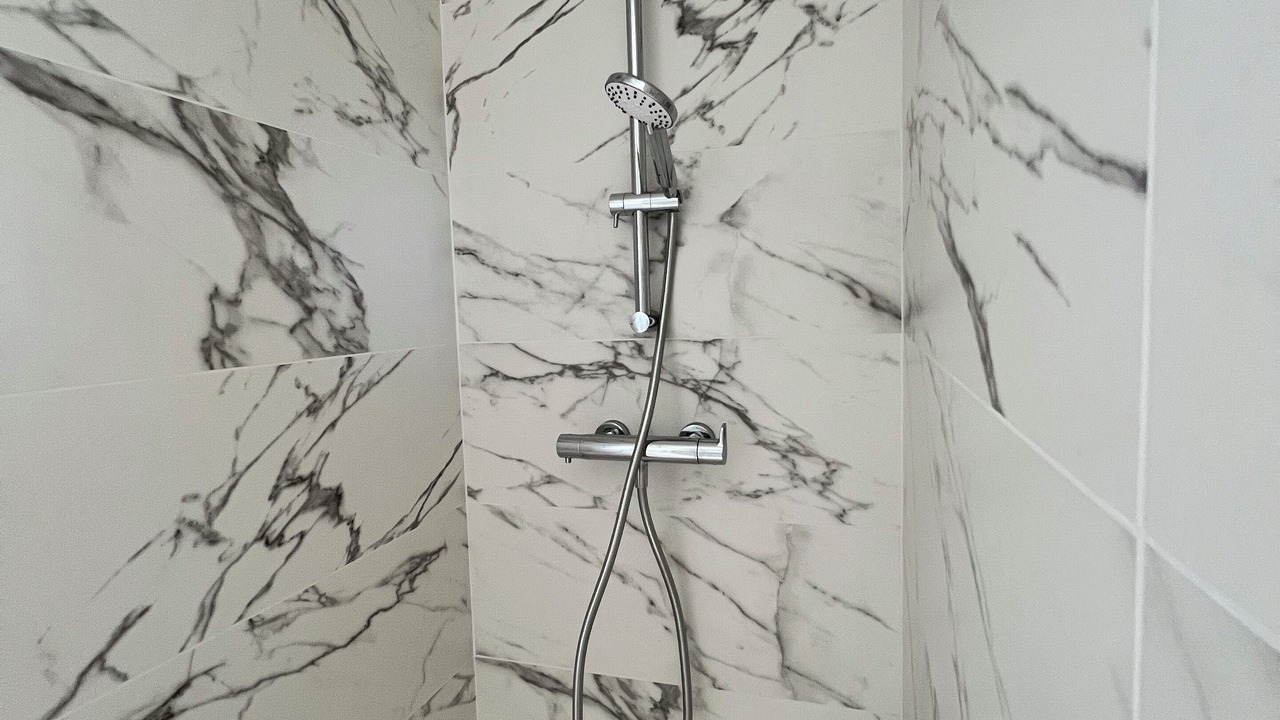 Photo of Bathroom in Saint-Aubin-sur-Mer