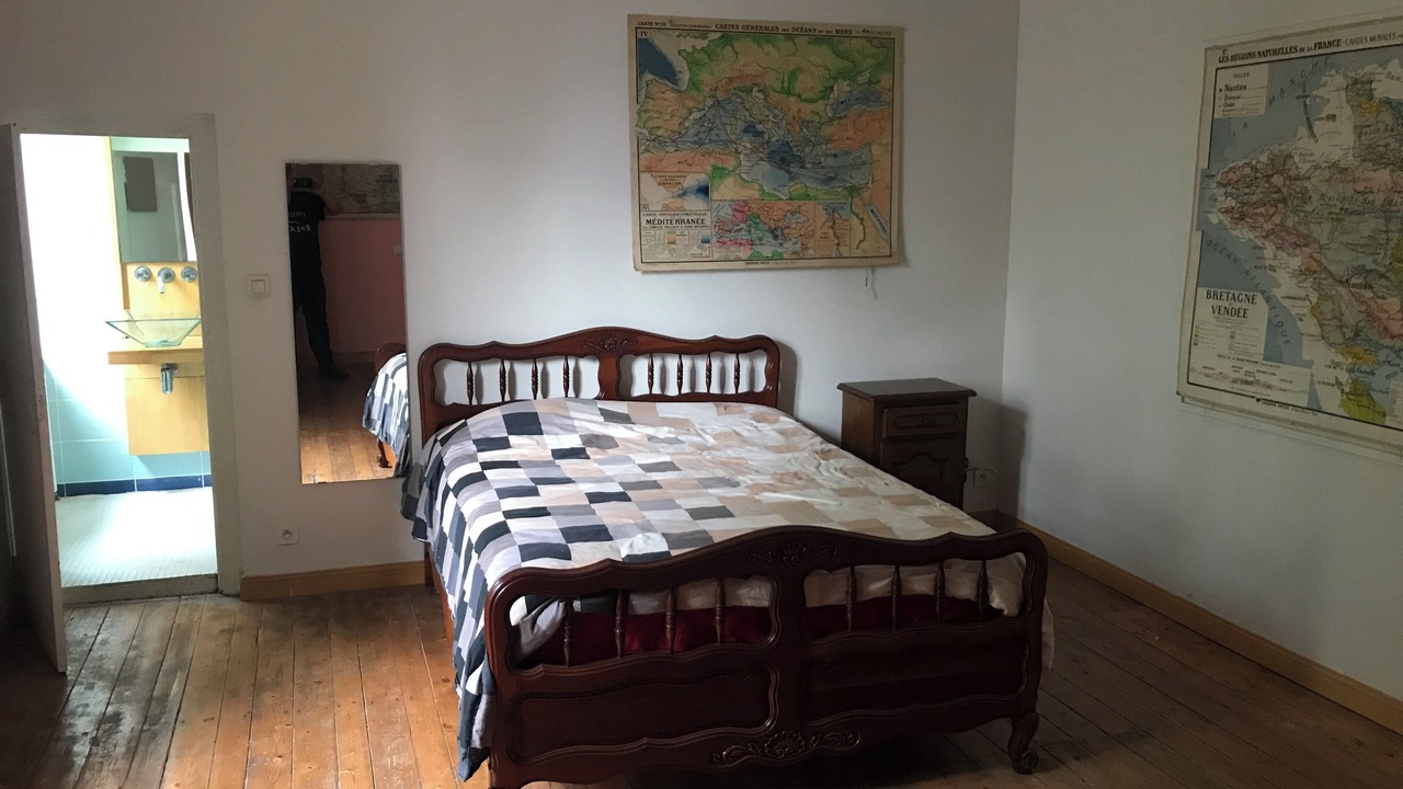 Photo of Bedroom in Saint-Servan