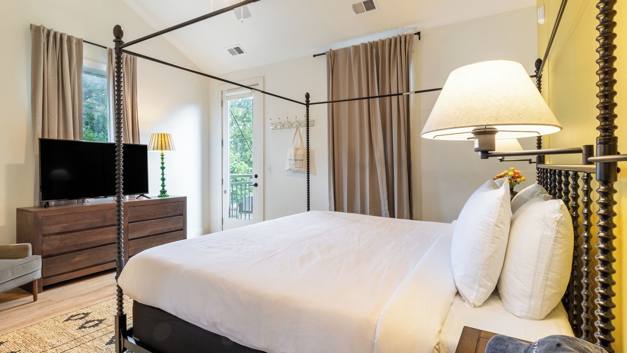 Photo of Bedroom in Germantown
