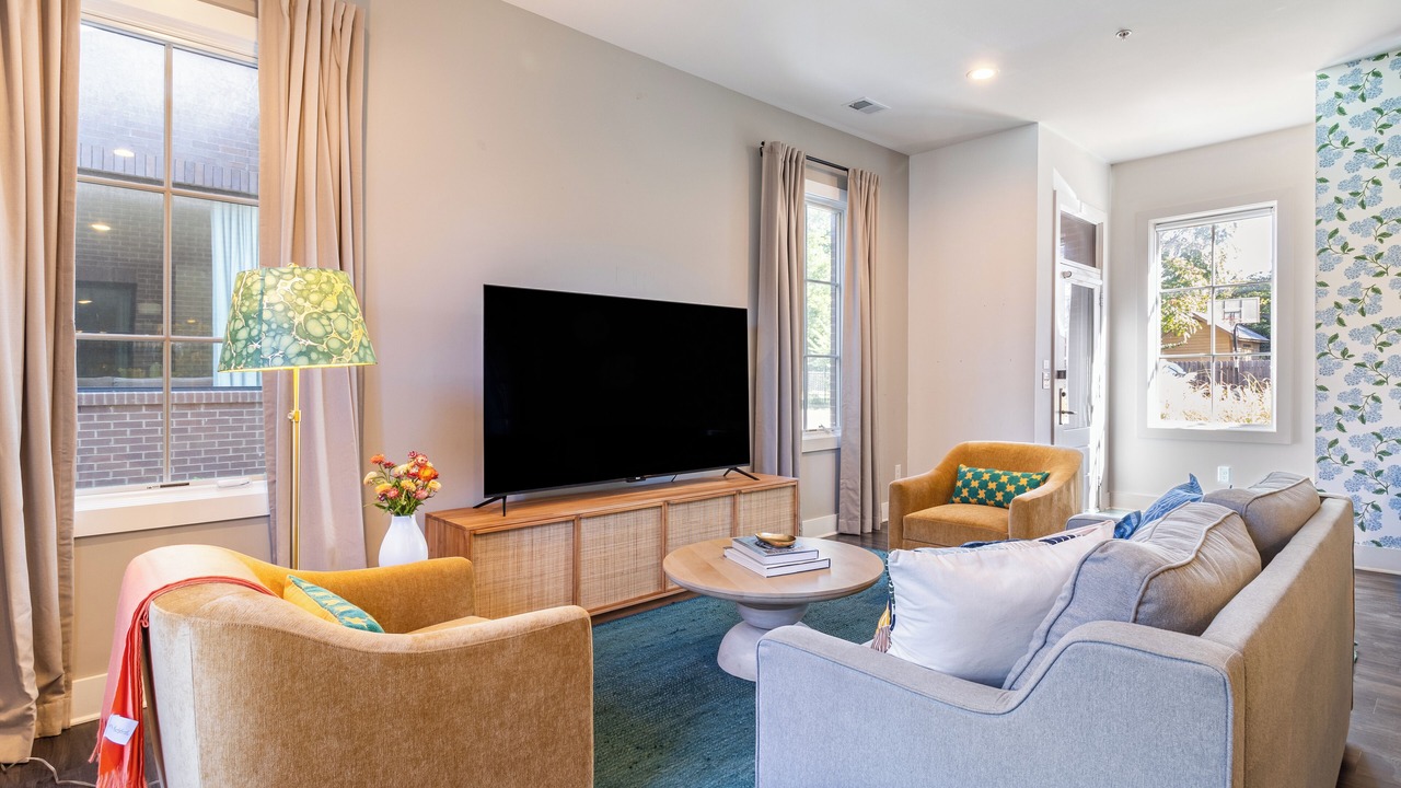 Photo of Livingroom in Germantown