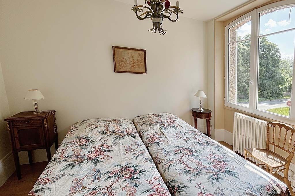 Photo of Bedroom in Le Val-Saint-Germain