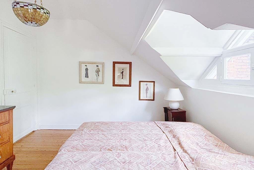 Photo of Bedroom in Le Val-Saint-Germain