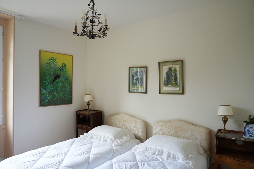Photo of Bedroom in Le Val-Saint-Germain