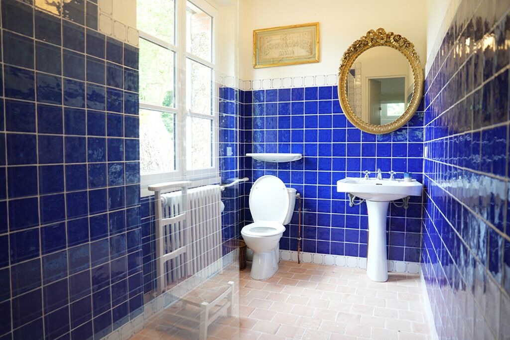 Photo of Bathroom in Le Val-Saint-Germain