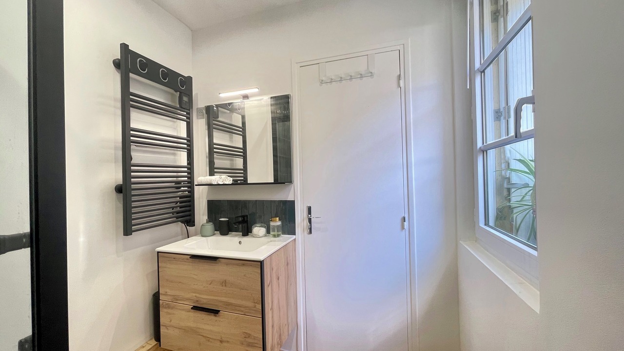 Photo of Bathroom in Dieppe