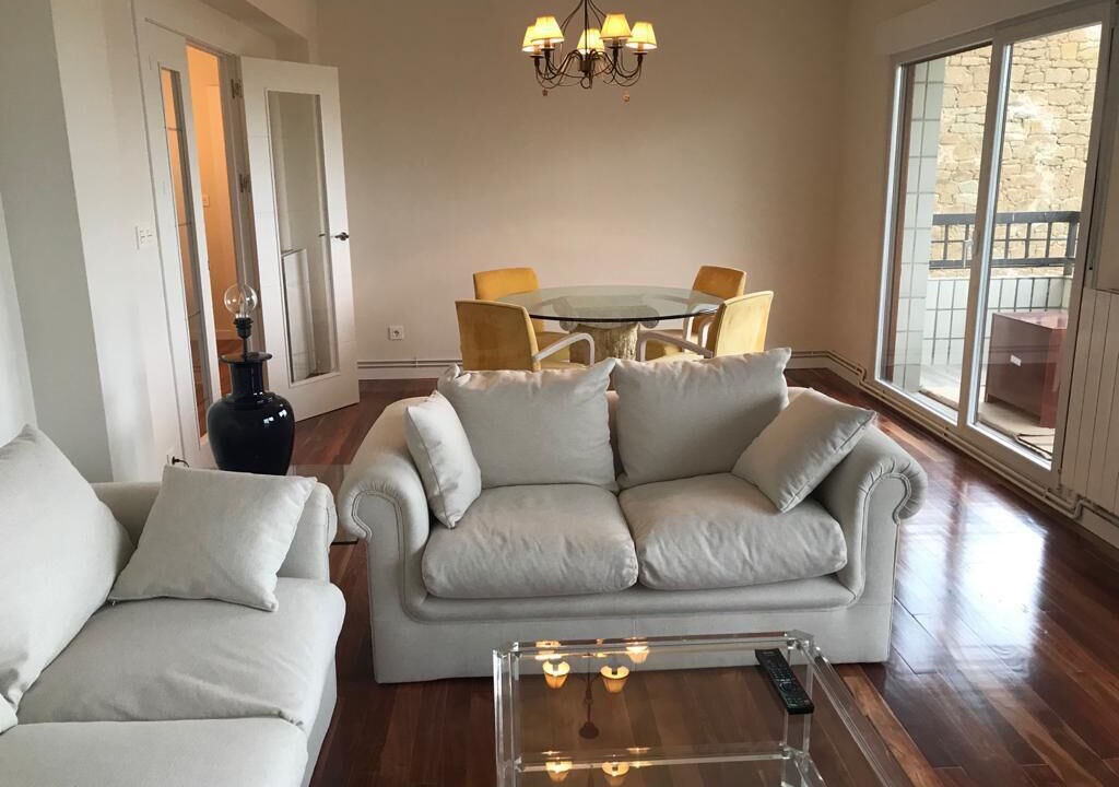 Photo of Livingroom in Herramelluri