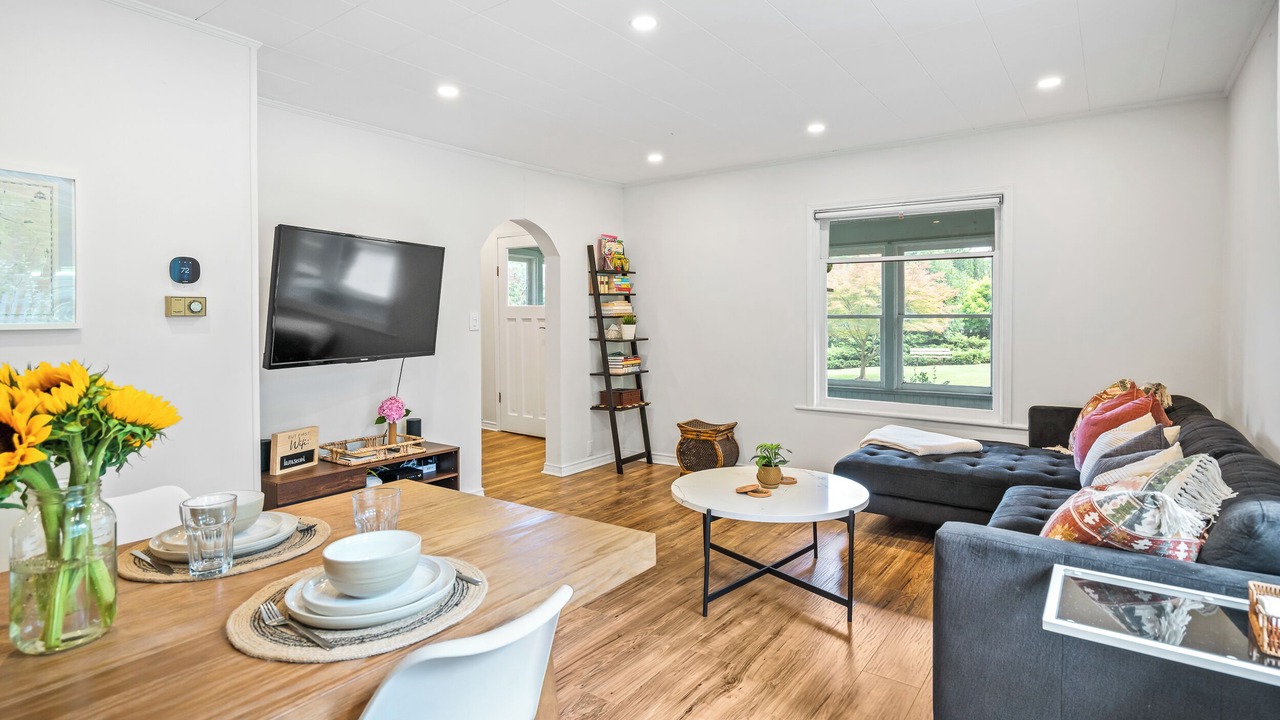 Photo of Livingroom in Queenston