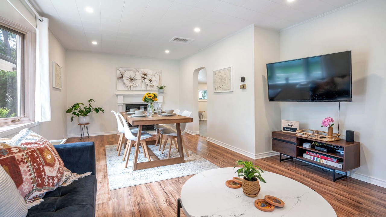 Photo of Livingroom in Queenston