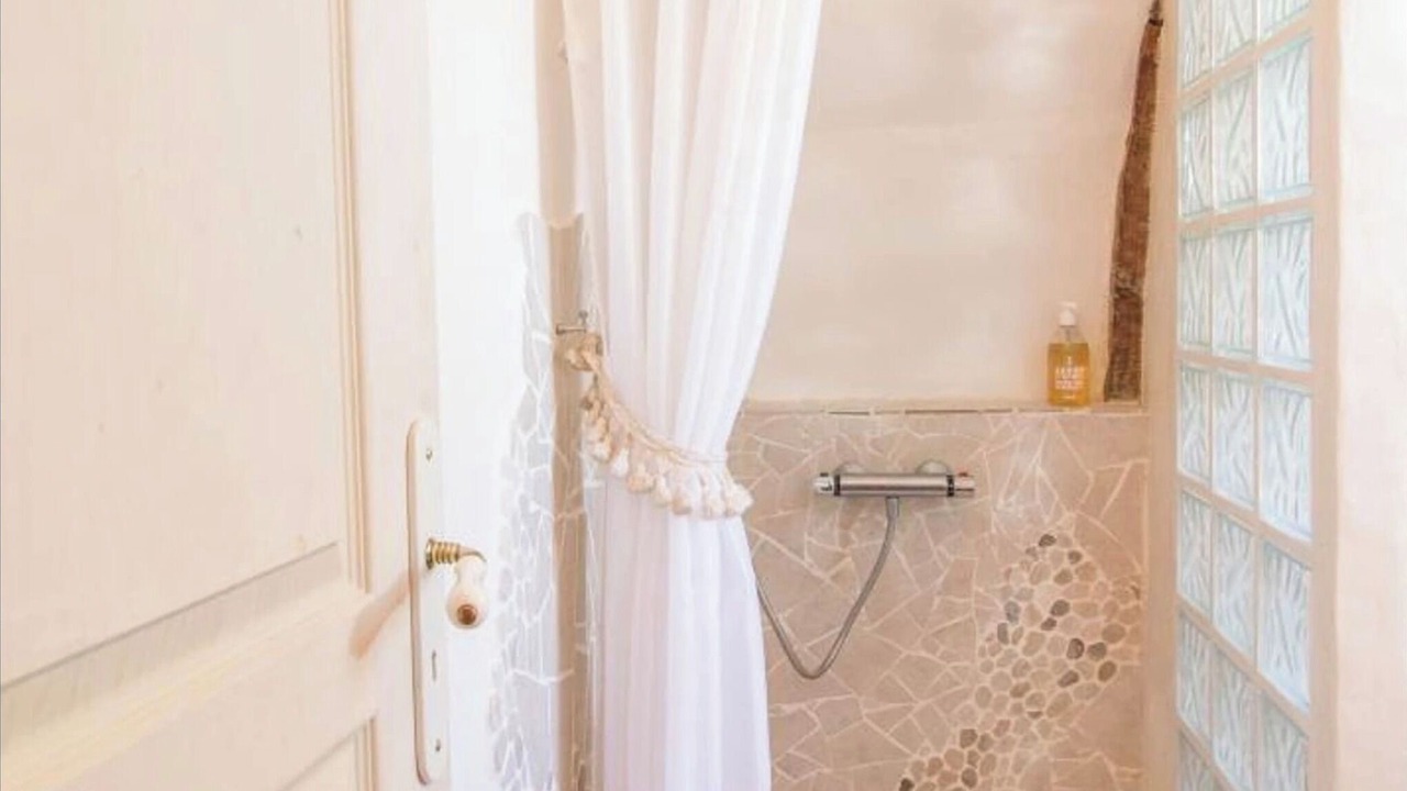 Photo of Others in Saint-Sauves-d'Auvergne