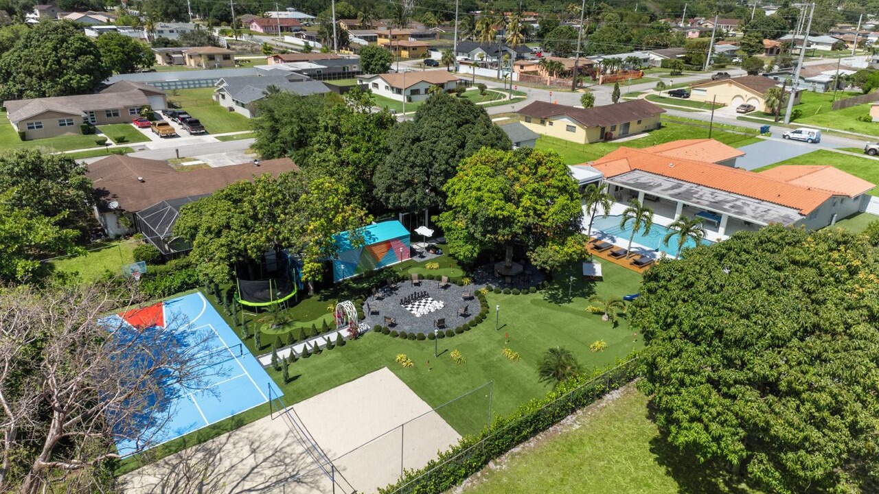 Photo of Outdoor in Miami Gardens
