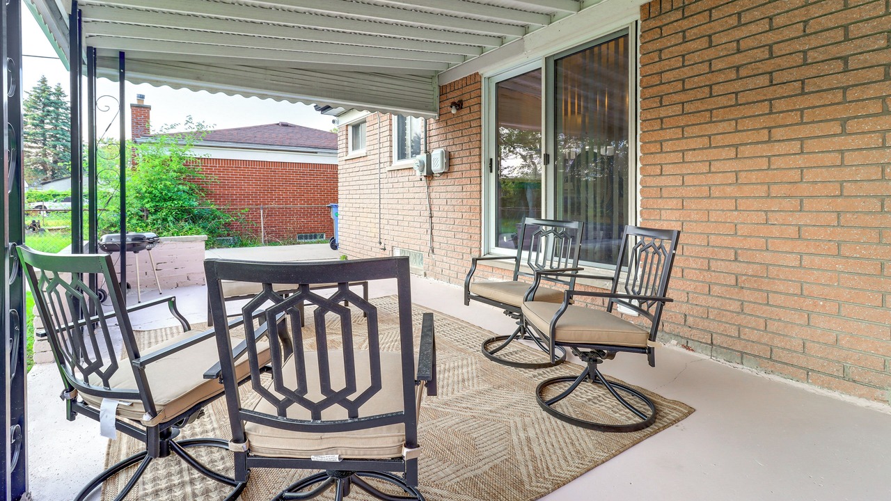Photo of Patio Balcony in Inkster