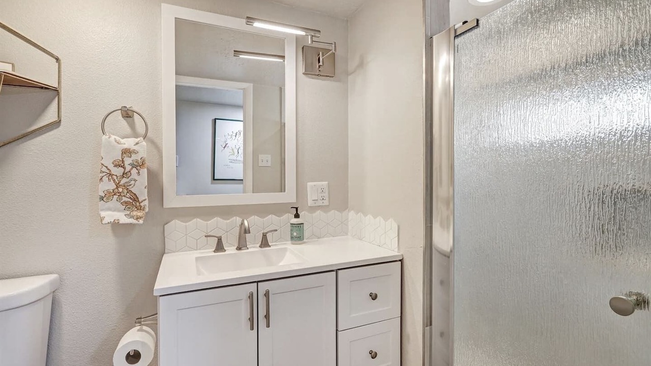 Photo of Bathroom in University Heights