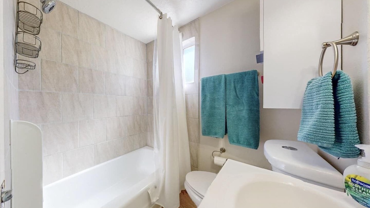 Photo of Bathroom in University Heights