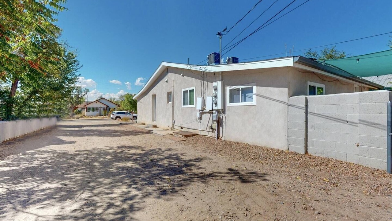 Photo of Outdoor in University Heights