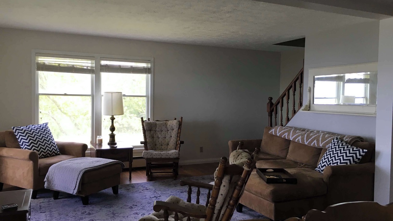 Photo of Livingroom in Harbor Beach
