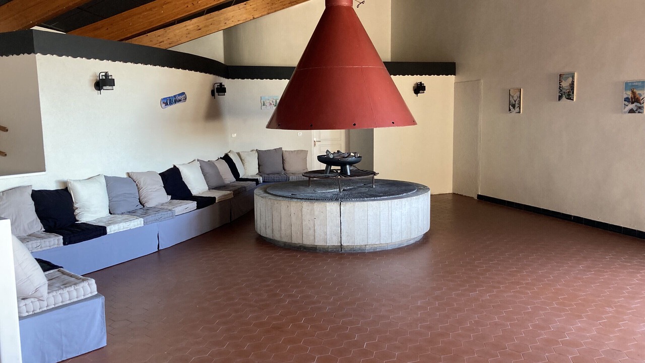 Photo of Others in Saint-Jacques-des-Blats