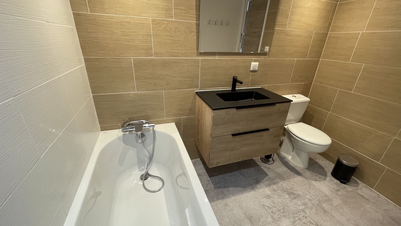 Photo of Bathroom in Saint-Jacques-des-Blats