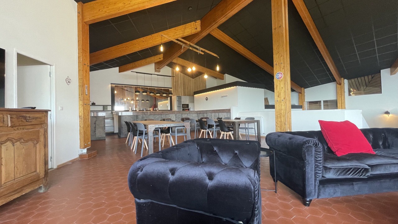 Photo of Others in Saint-Jacques-des-Blats